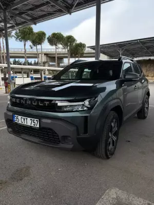 Renault Duster for rent in Turkey