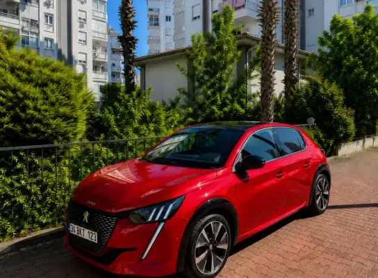 Peugeot 208 for rent in Izmir