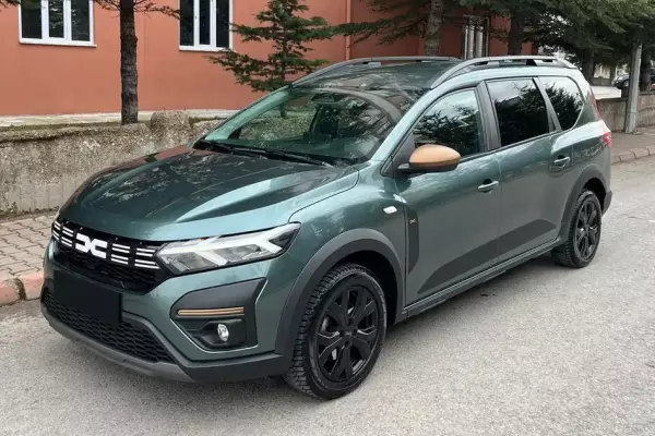 Izmir'de kiralık Dacia Jogger