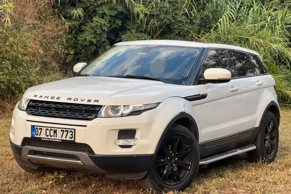 Range Rover Evoque for rent in Turkey
